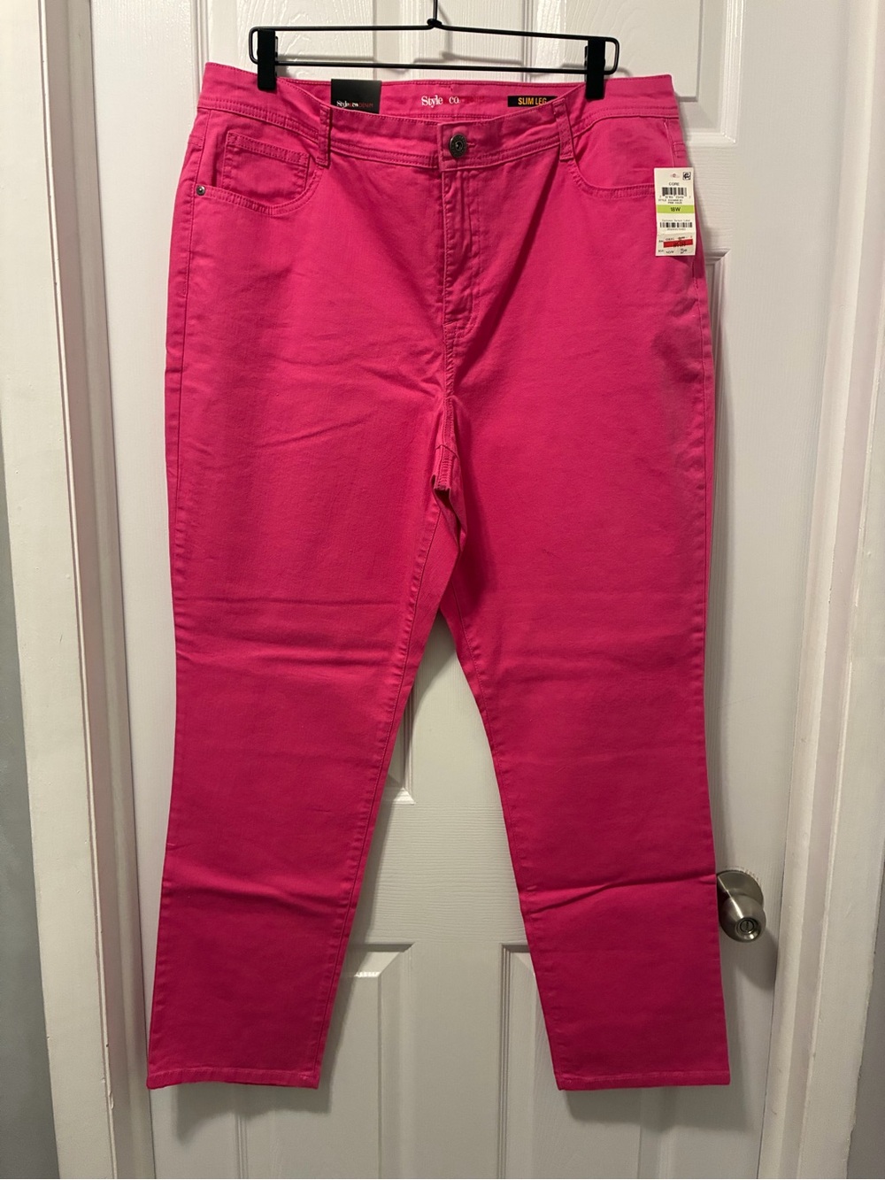 NWT- Style & Co. Bright Pink Jeans
